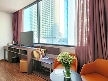 Deluxe Double or Twin with City View