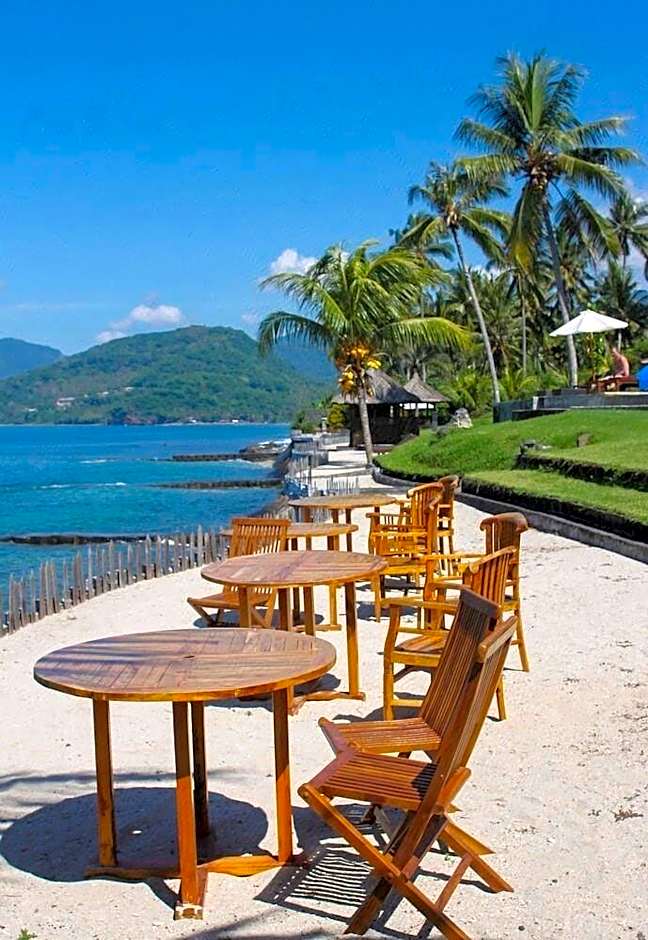 Sea Breeze Candidasa