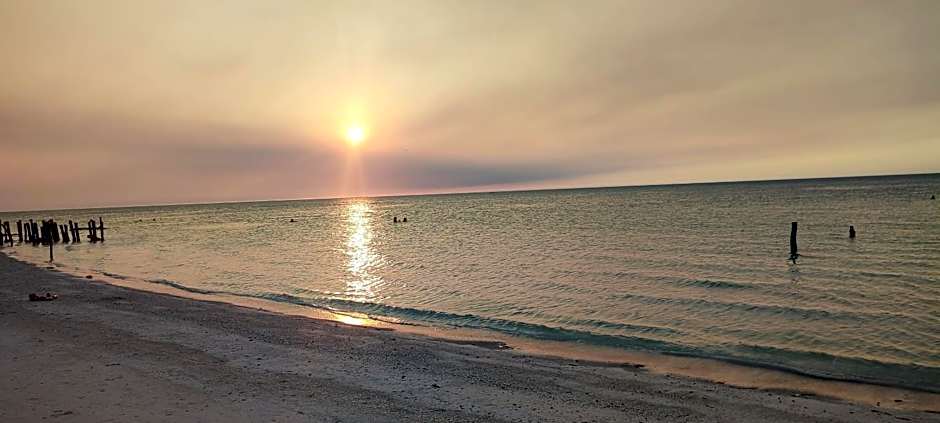 Valentina Holbox by Las Flores Vacation Rentals