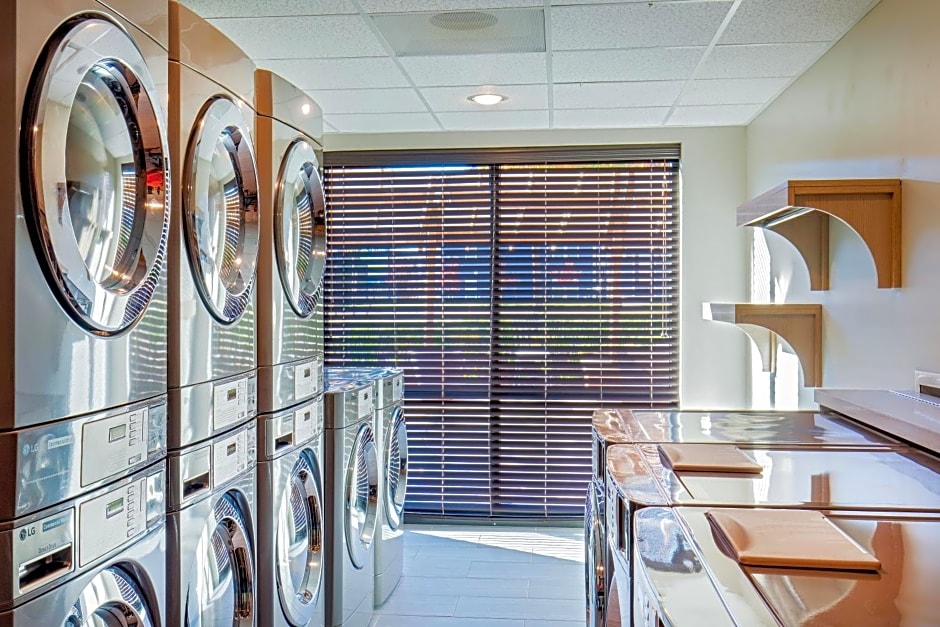Staybridge Suites Charlottesville Airport By IHG