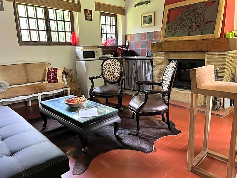 GITES du BOIS des PERRUCHES