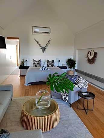 King Suite with Ocean View