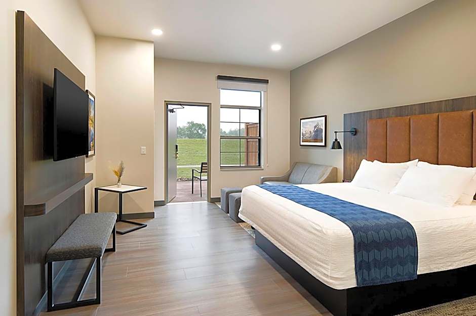 ClubHouse Hotel Sioux Falls