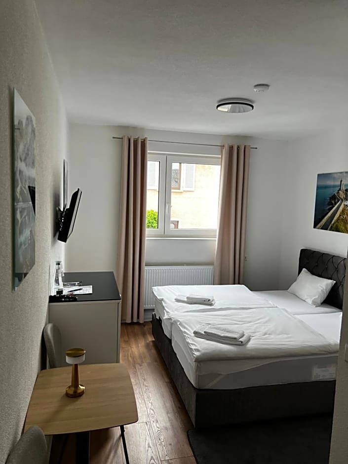 Sleep & Go Motel