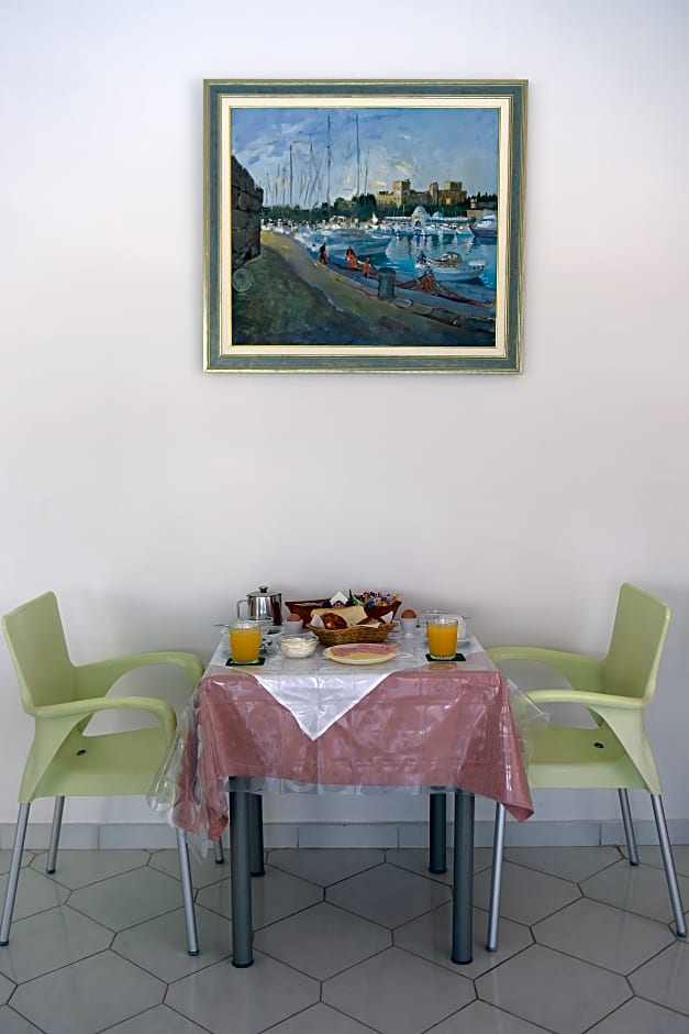 Trianta Hotel Apartmentos