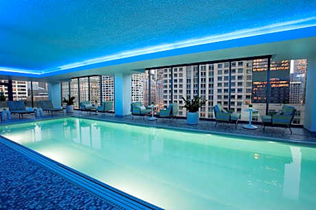 The Royal Sonesta Chicago River North