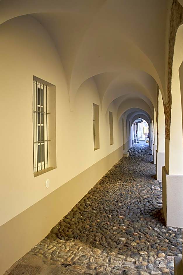 Via Ai Portici Suite