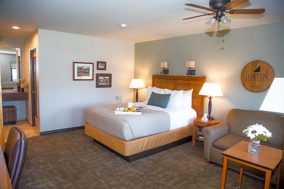 Photo 1 of 1 of 1 Double Bed, Accessible
