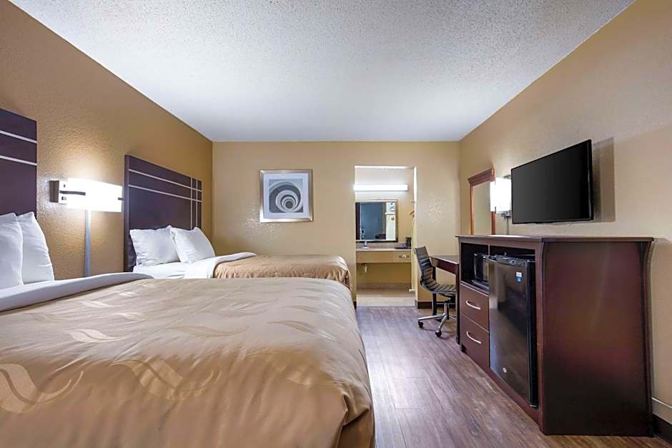 Quality Inn Starkville near University