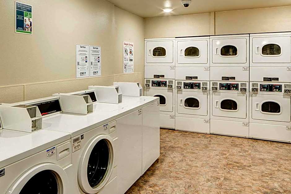 WoodSpring Suites Columbus NE I-270 Airport