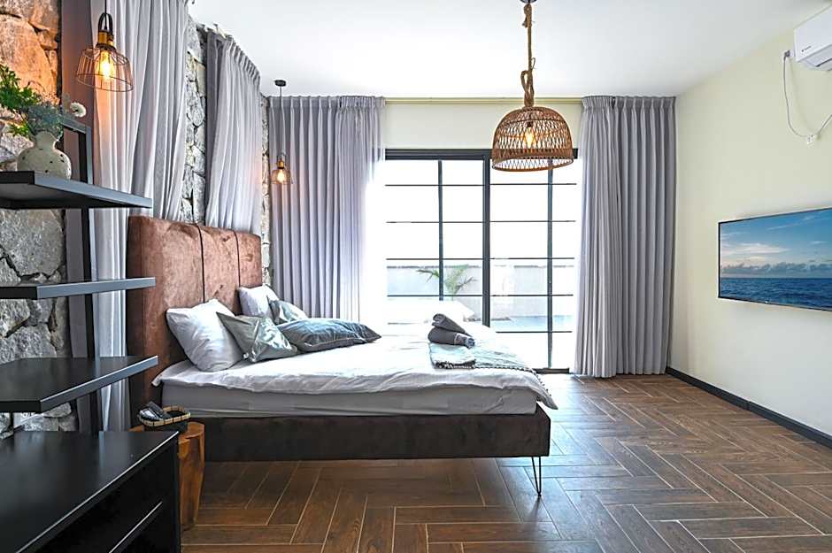 הודולה - וילות נדירות עם בריכות מחוממות פרטיות ונוף מושלם לכנרת