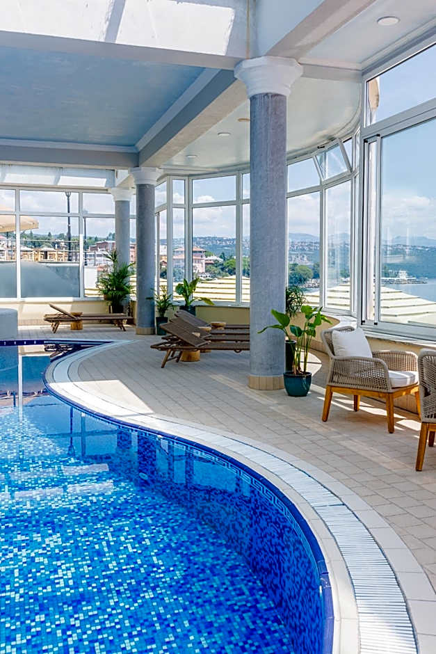 Hotel Savoy