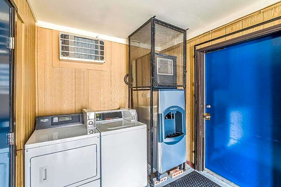 Motel 6 Dallas, TX