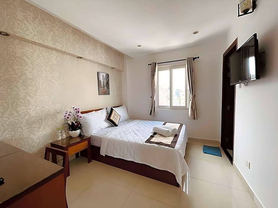 SaiGon Europe Hotel - Bui Vien Walking Street