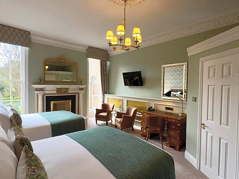 Stauntons on the Green Hotel