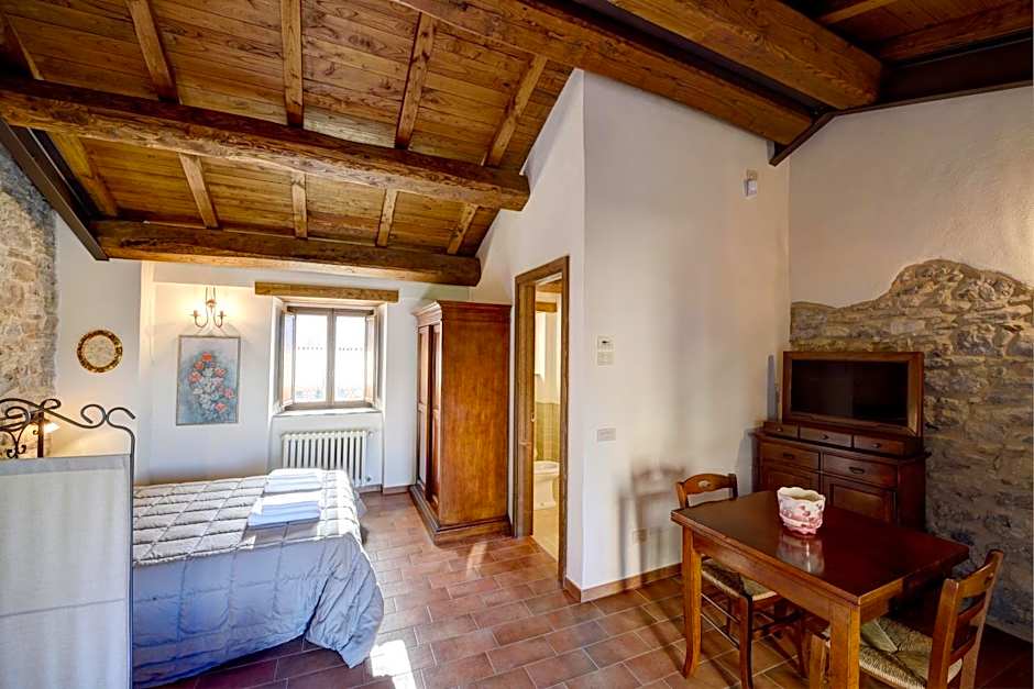 Borgotufi Albergo Diffuso