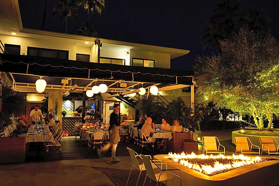 Holiday House Palm Springs