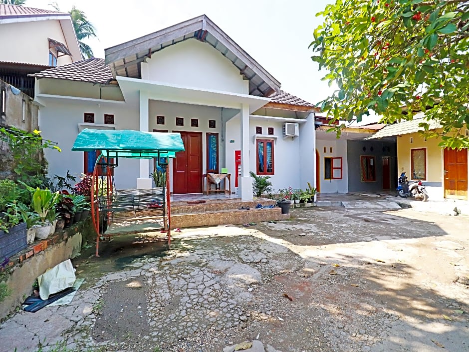 Hotel O Kanjeng Mami Homestay Syariah