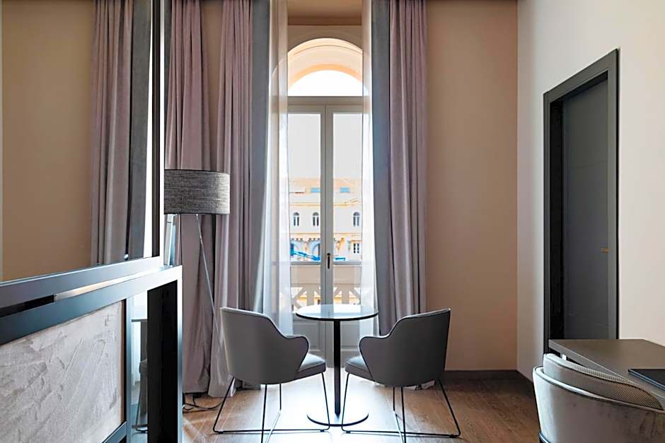 Amadomus Luxury Suites