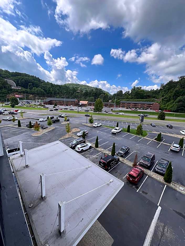 Country Inn & Suites by Radisson, Pigeon Forge South, TN