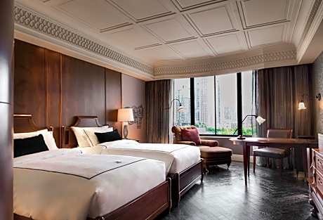 Jatu Deluxe Twin Room with City View