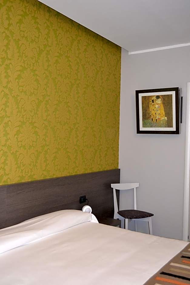 MA Hotel