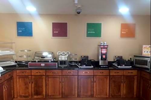 Comfort Inn & Suites Caldwell