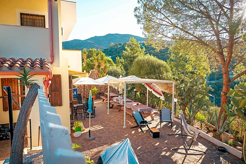 Villa Bella Salmagi - Surya Sardinia Holidays & Yoga