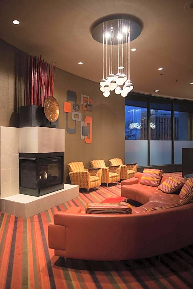 Radisson Hotel Duluth-Harborview