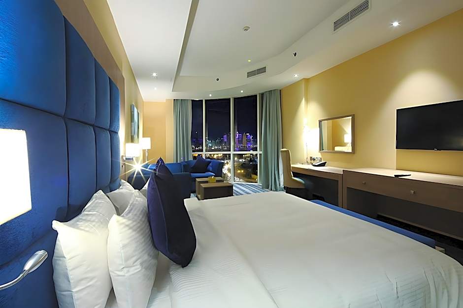 THE CASTLE PREMIUM HOTEL