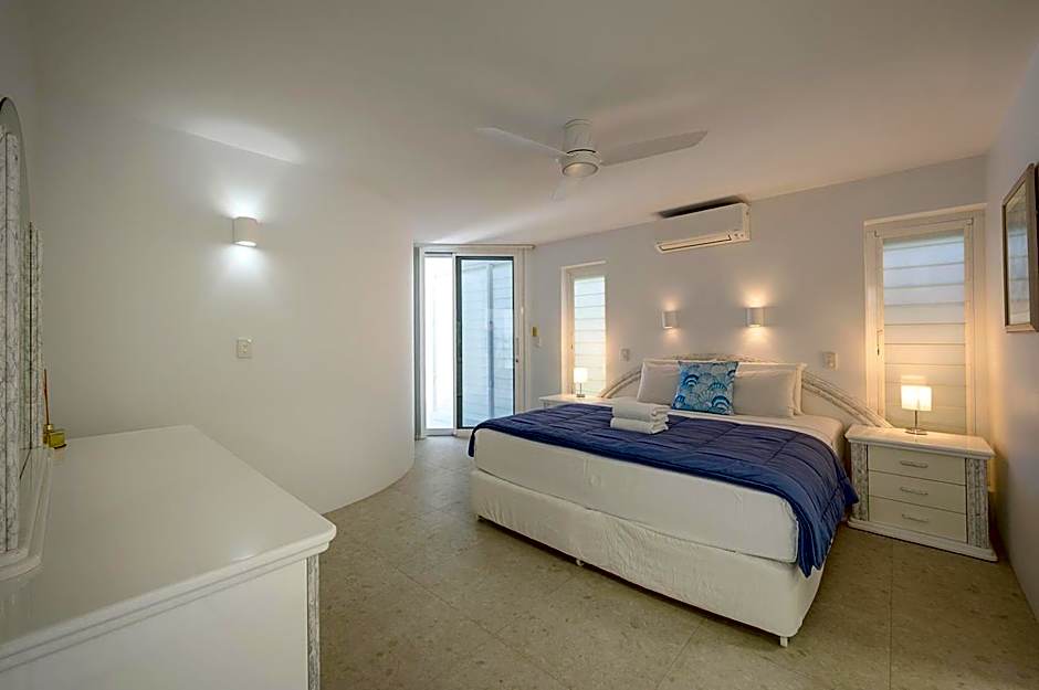 Andari Holiday Apartments