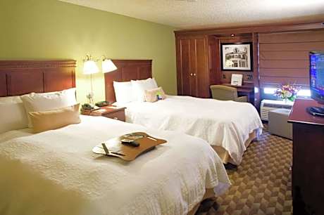 Double Room with Two Double Beds - Non-Smoking