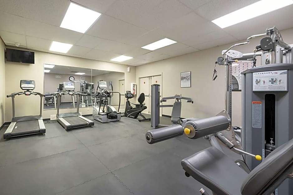 SureStay Plus Hotel by Best Western McGuire AFB Jackson