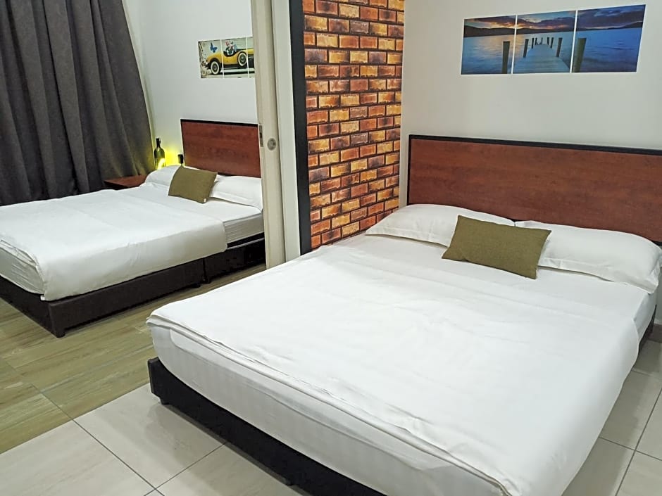 The Octagon Ipoh - home stay