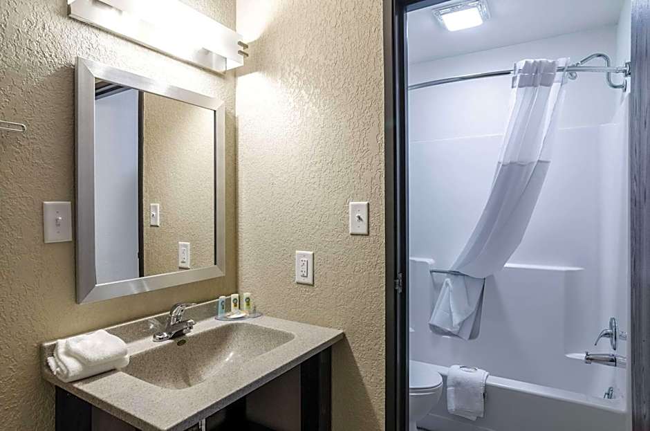 Quality Inn Great Bend