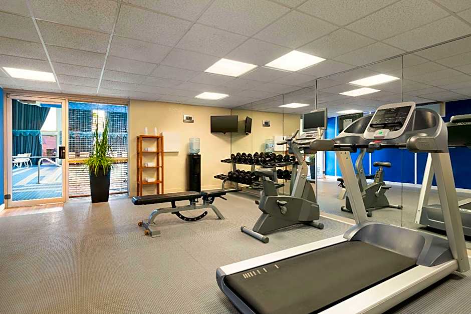 Days Hotel by Wyndham Allentown Airport / Lehigh Valley