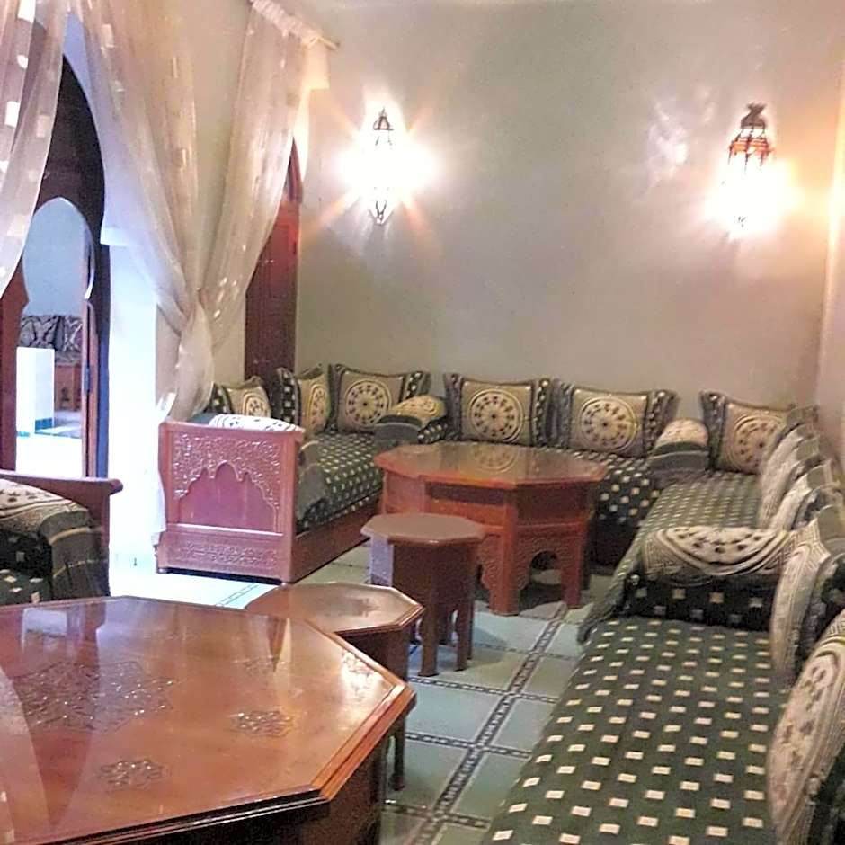 Riad Tidar by Phoenix