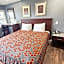 Fireside Inn By The Beach Boardwalk & Bowling