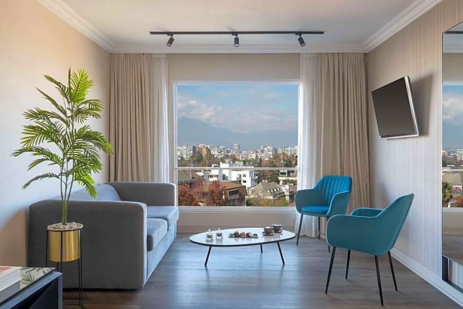 NH Ciudad De Santiago