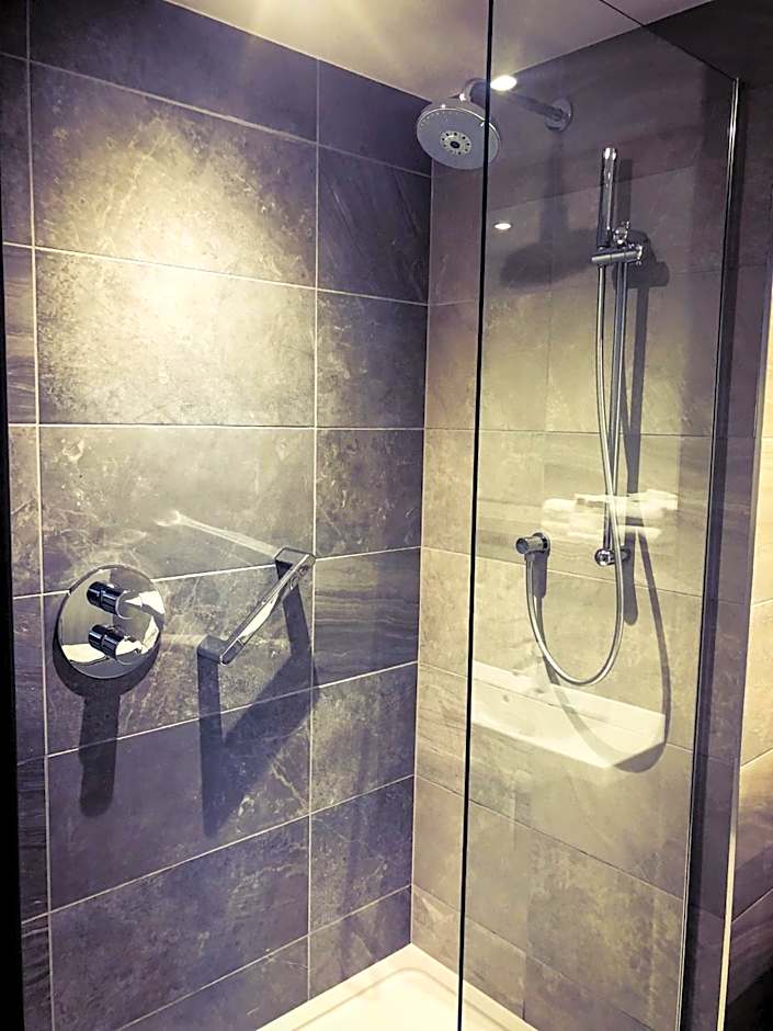 Maldron Hotel Belfast City