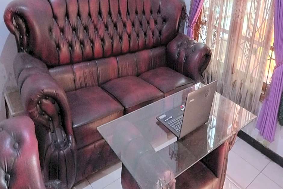 Hotel O Kost Elisabeth Syariah