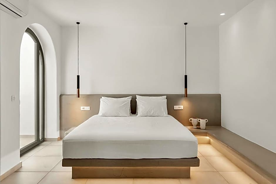 Oyster Luxury Suites