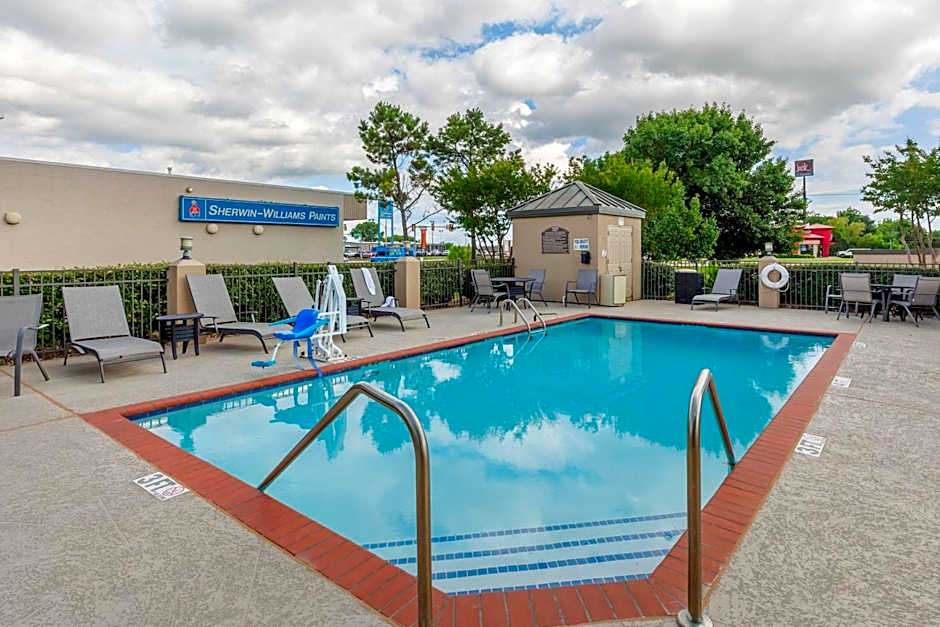 Quality Inn & Suites Durant