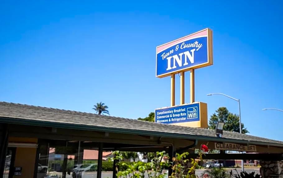 Town and Country Inn