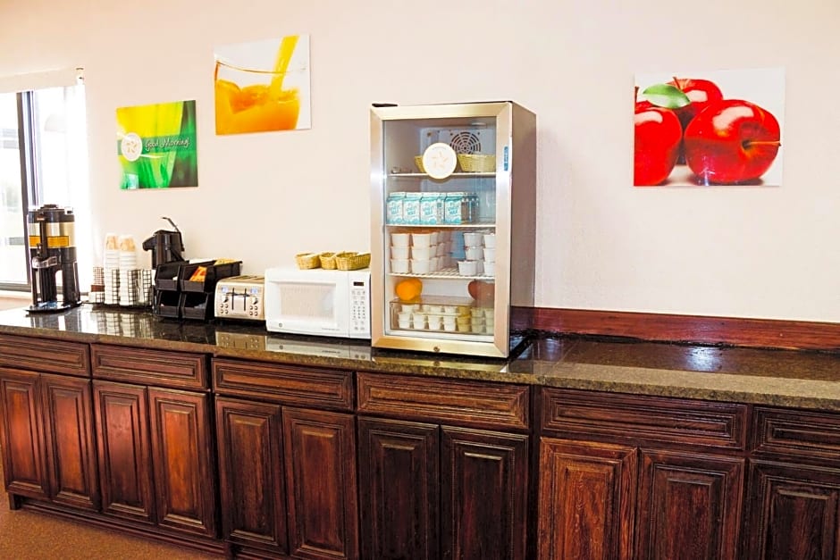 Americas Best Value Inn-Fredonia
