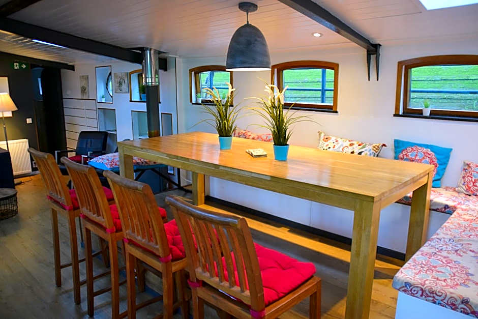 Boathotel Rotterdam Anna