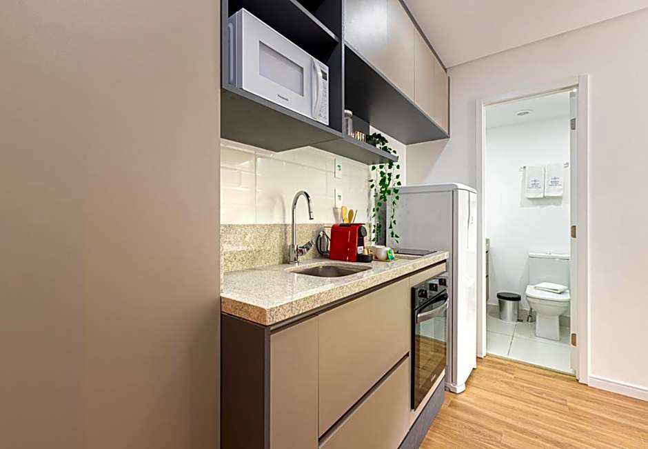 Easy Star - Lindo Studio no Brooklin ao lado Av. Santo Amaro! - ZT01H