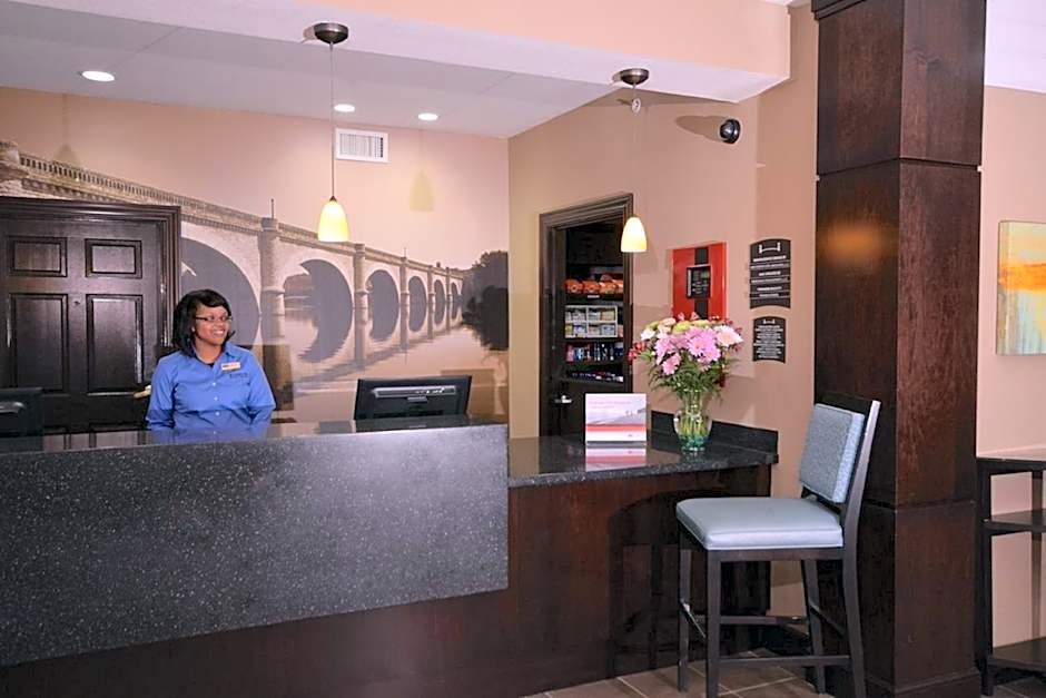 Staybridge Suites Cincinnati North By IHG