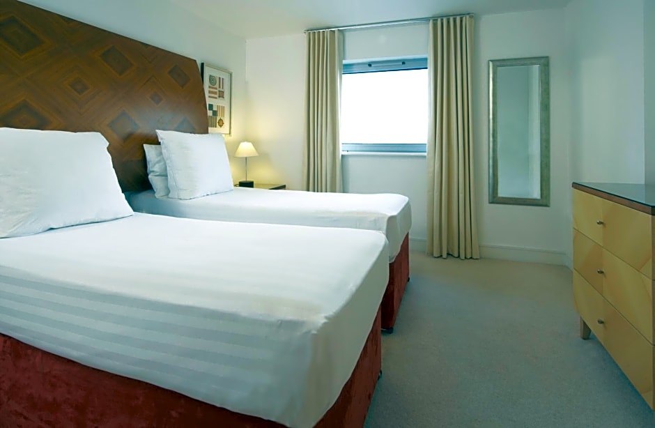 Marlin Apartments Stratford