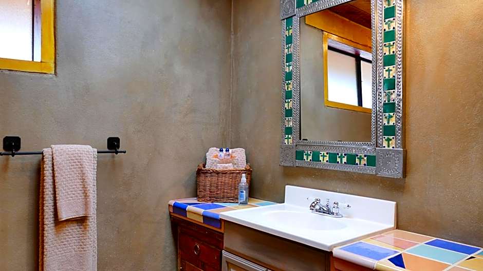 Rancho de la Osa Guest Ranch